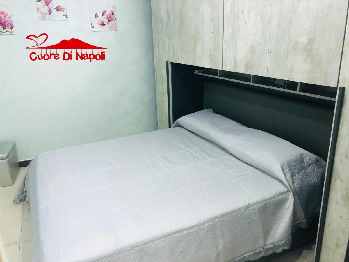 Cuore Di Napoli Appartement Buitenkant foto